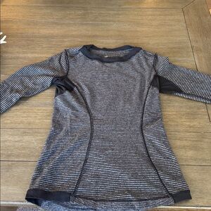 lululemon athletica Charcoal and Black Long Sleeve Top